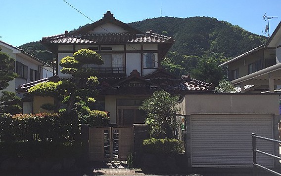 Maiduru Hikitsuchi Old house
