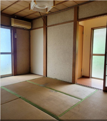 母屋室内3.png